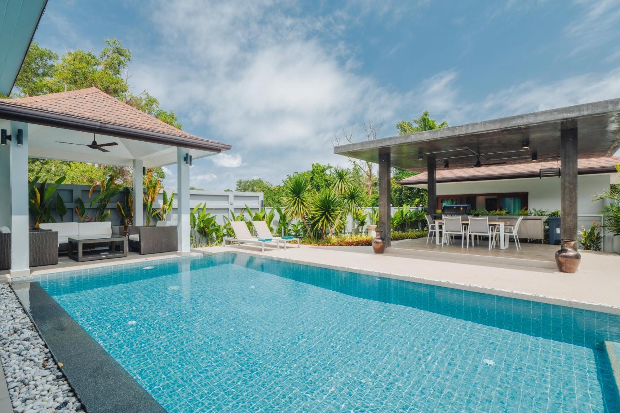 Bangtao Boutique Villa หาดบางเทา ภายนอก รูปภาพ
